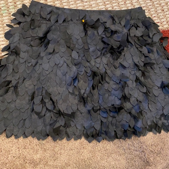 Kardashian Kollection Dresses & Skirts - Kardashian kollection petal skirt